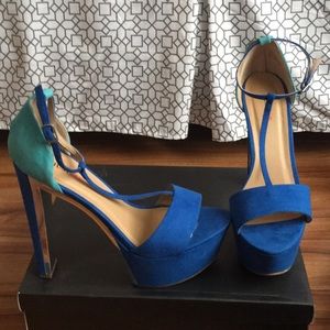 NEW Blue Colorblock Platform Heels